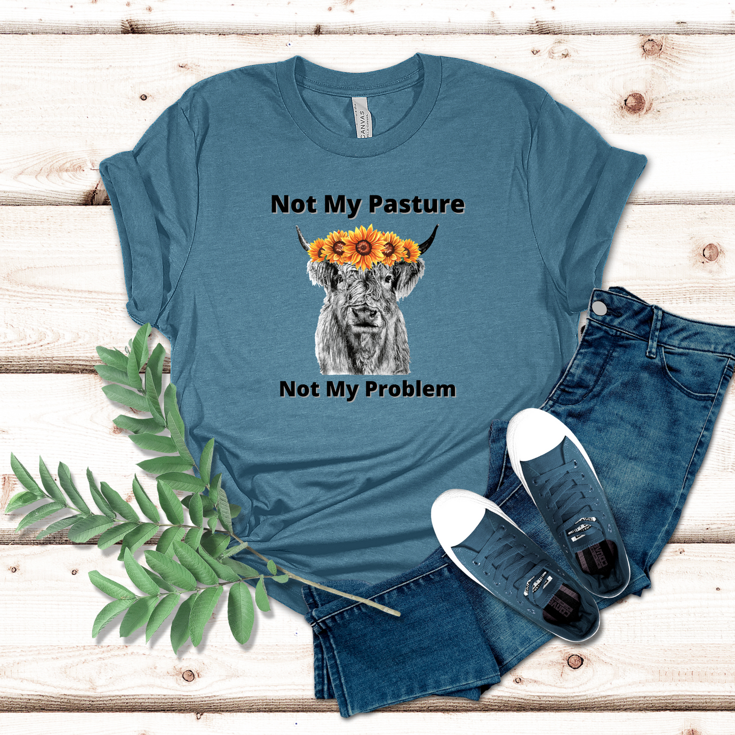 Not my pasture, not my problem highland cow deep teal t-shirt
